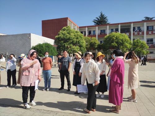 永遠跟黨走 唱響中國夢——侯寨二中喜迎建黨100周年合唱比賽暨文藝匯演特寫